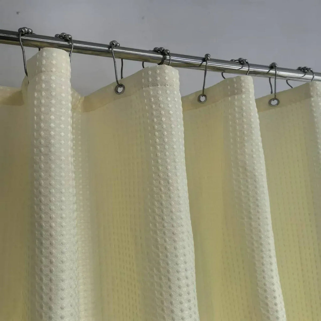Rideau de douche en tissu Névolis